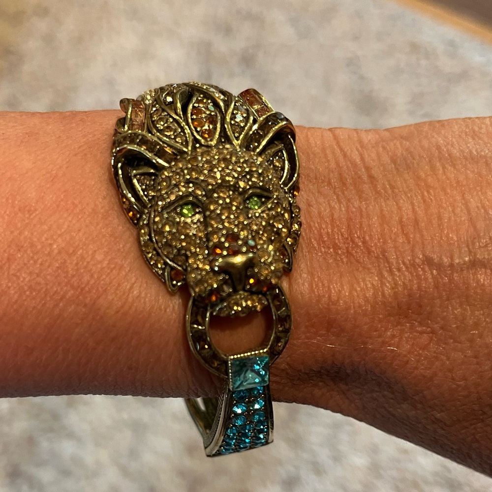 Heidi Daus “Me Wow” Crystal Lion Bracelet